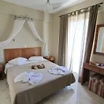 瓦西莉基湾酒店 3* 瓦西利基