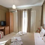 酒店 瓦西莉基湾酒店 3*