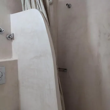 Bay Βασιλική