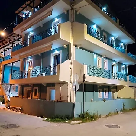 酒店 瓦西莉基湾酒店 3*